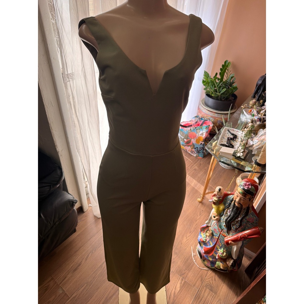 Trixxi Clothing Company Olive Green V-Neck Sleeveless Jumpsuit Size Small - Picture 8 of 9